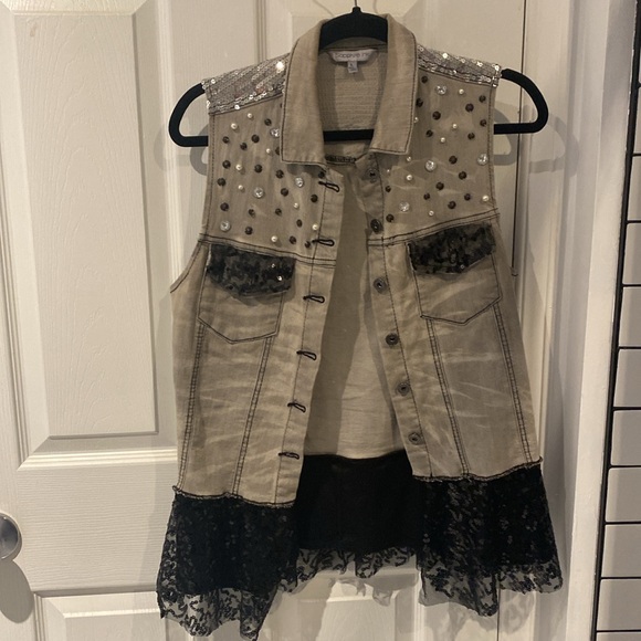 Sapphire Ink sparkly bleached stretch denim vest - Picture 6 of 6